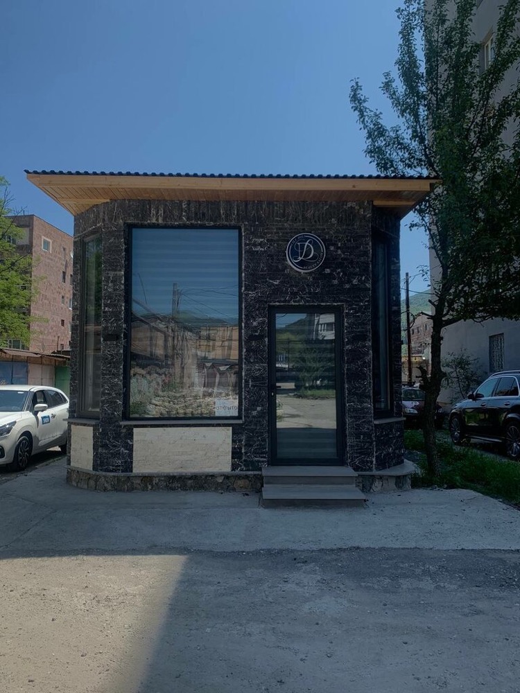 Lili Dili Salon