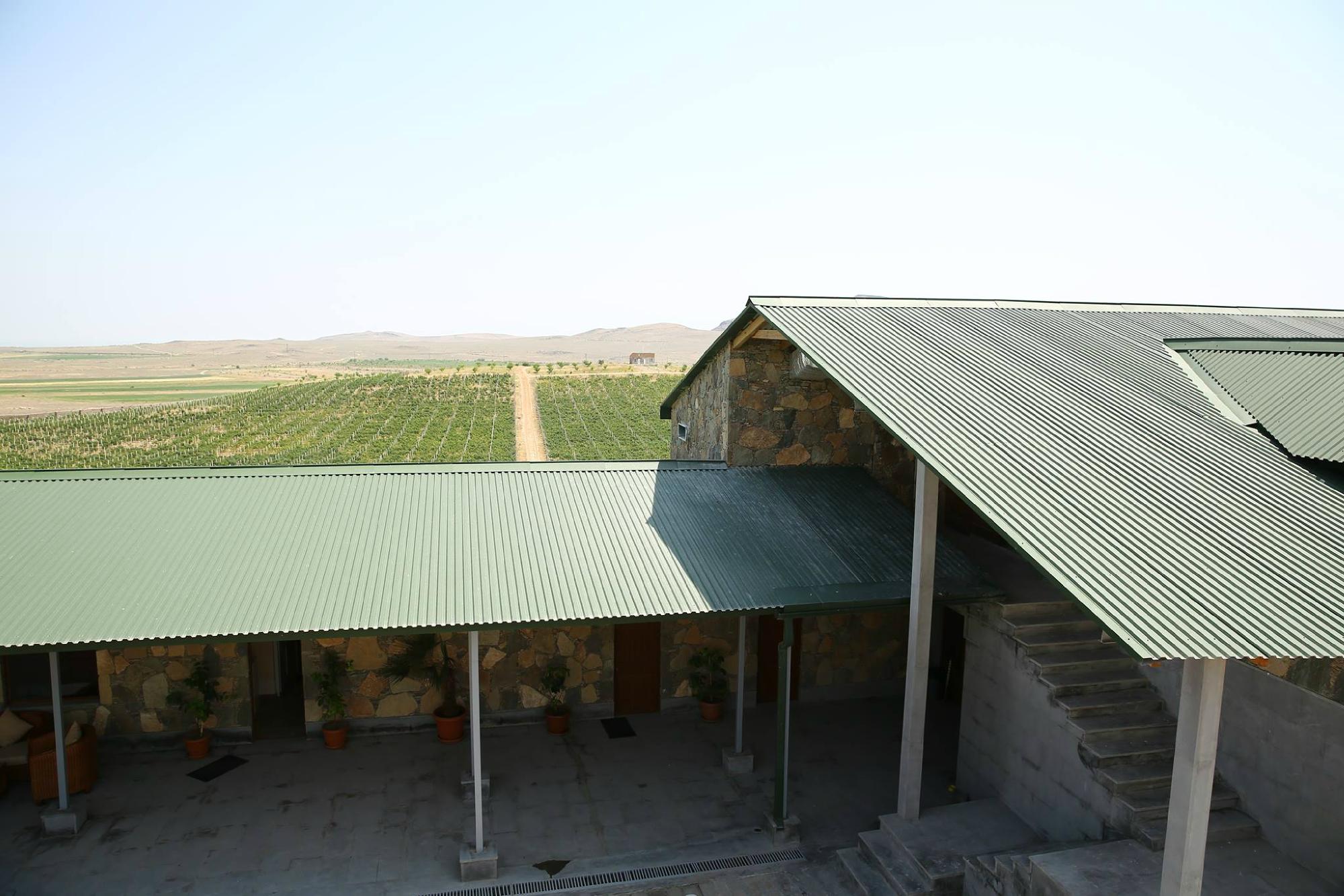 ArmAs Estate