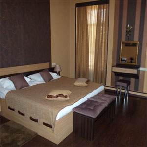 Azoyan Guest House