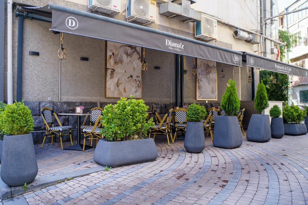 Diana'z Artisan Patisserie