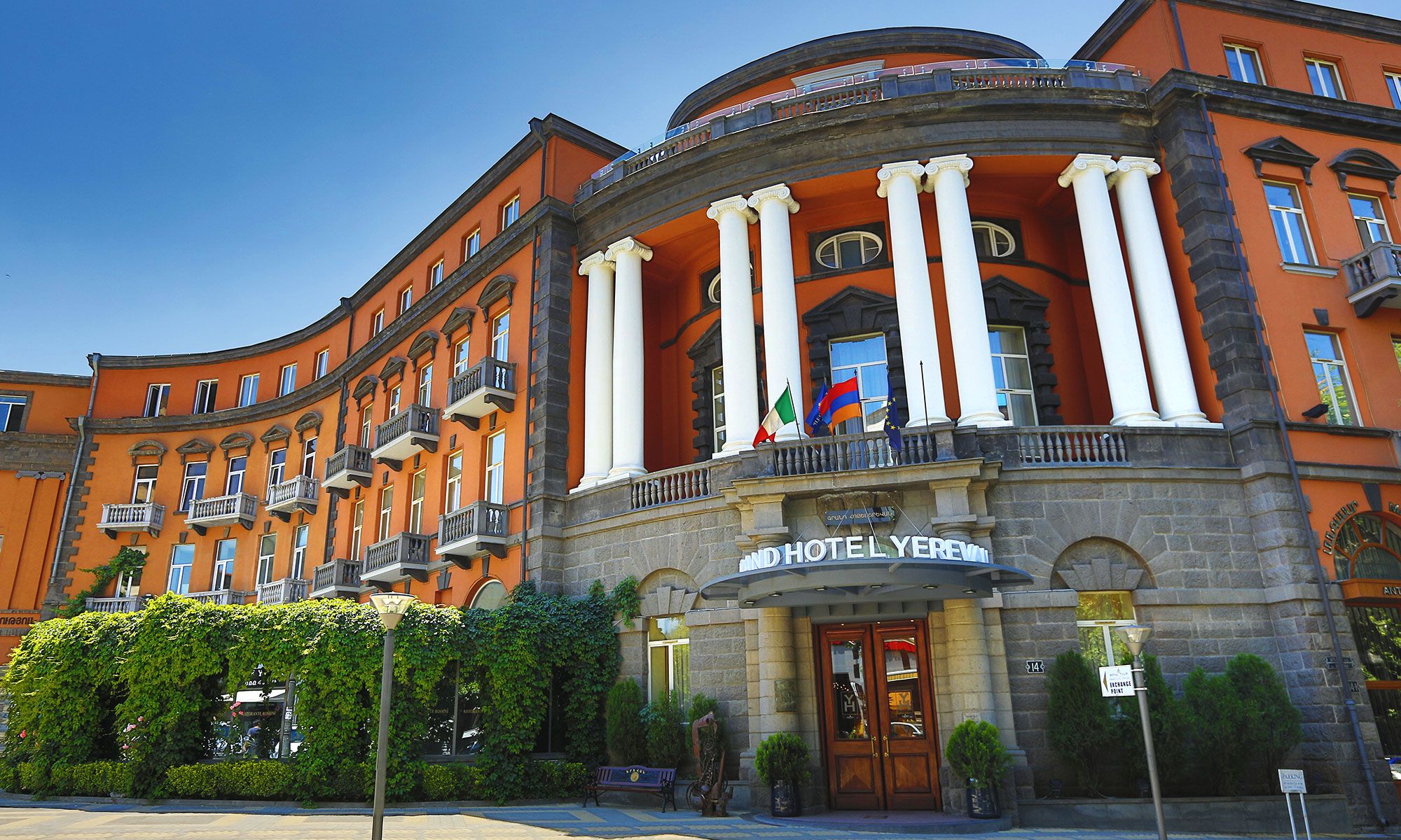 Grand Hotel Yerevan